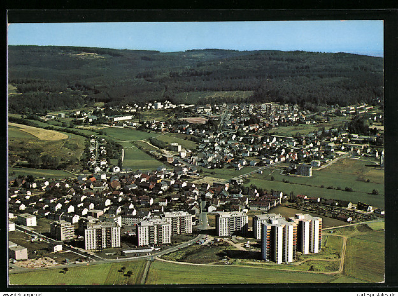 AK Taunusstein, Teilansdicht der Stadt mit dem Stadtteil hahn