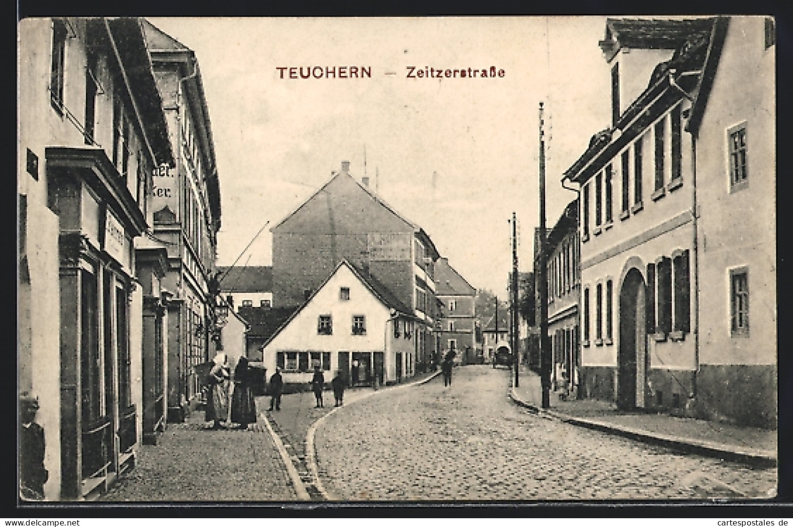 AK Teuchern, Zeitzerstrasse mit Geschäften