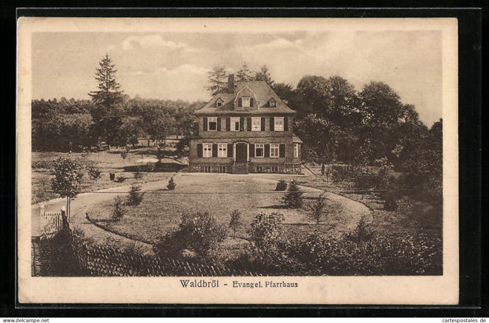 AK Waldbröl, Evangelisches Pfarrhaus mit Garten