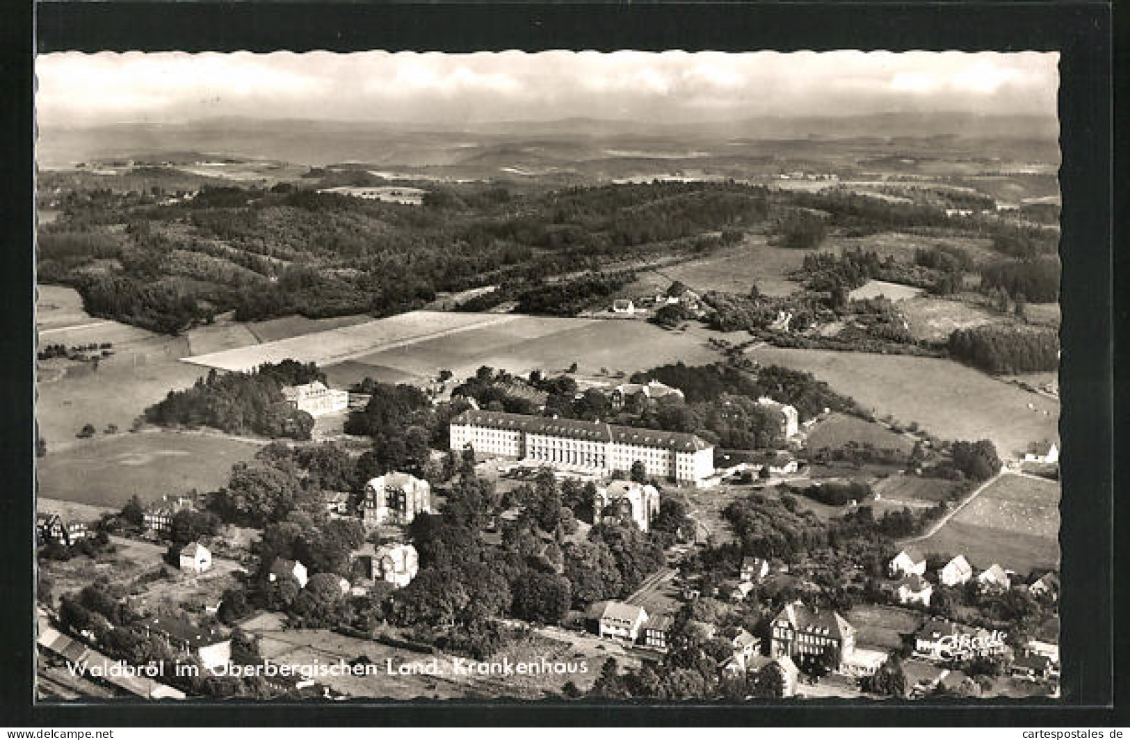 AK Waldbröl im Oberbergischen Land, Fliegeraufnahme Krankenhaus