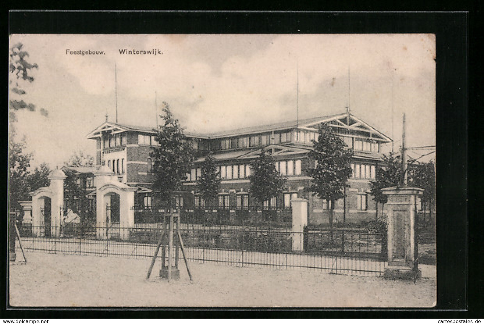 AK Winterswijk, Feestgebouw