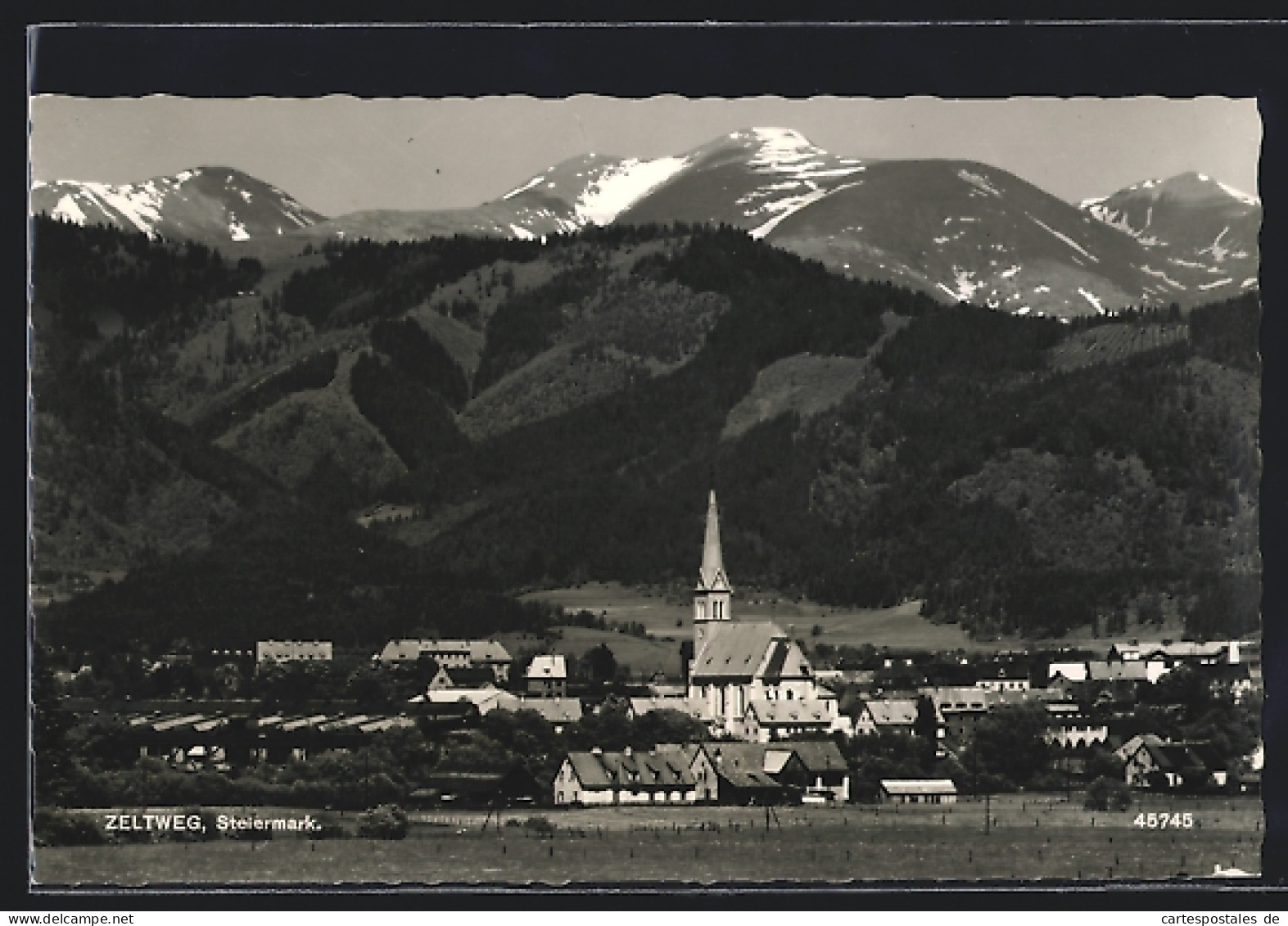 AK Zeltweg /Steiermark, Teilansicht mit Bergpanorama
