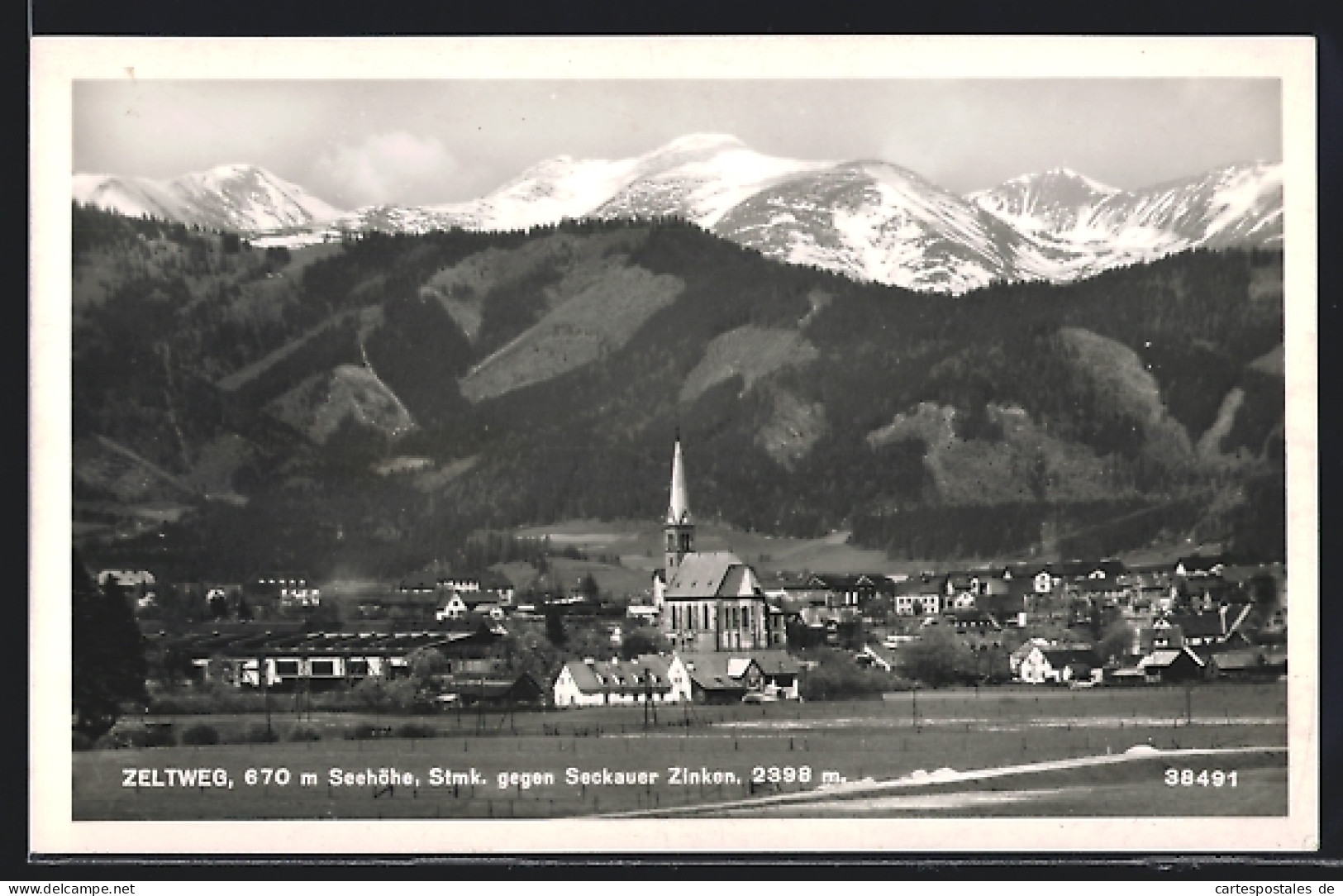 AK Zeltweg /Steiermark, Totalansicht gegen Seckauer Zinken