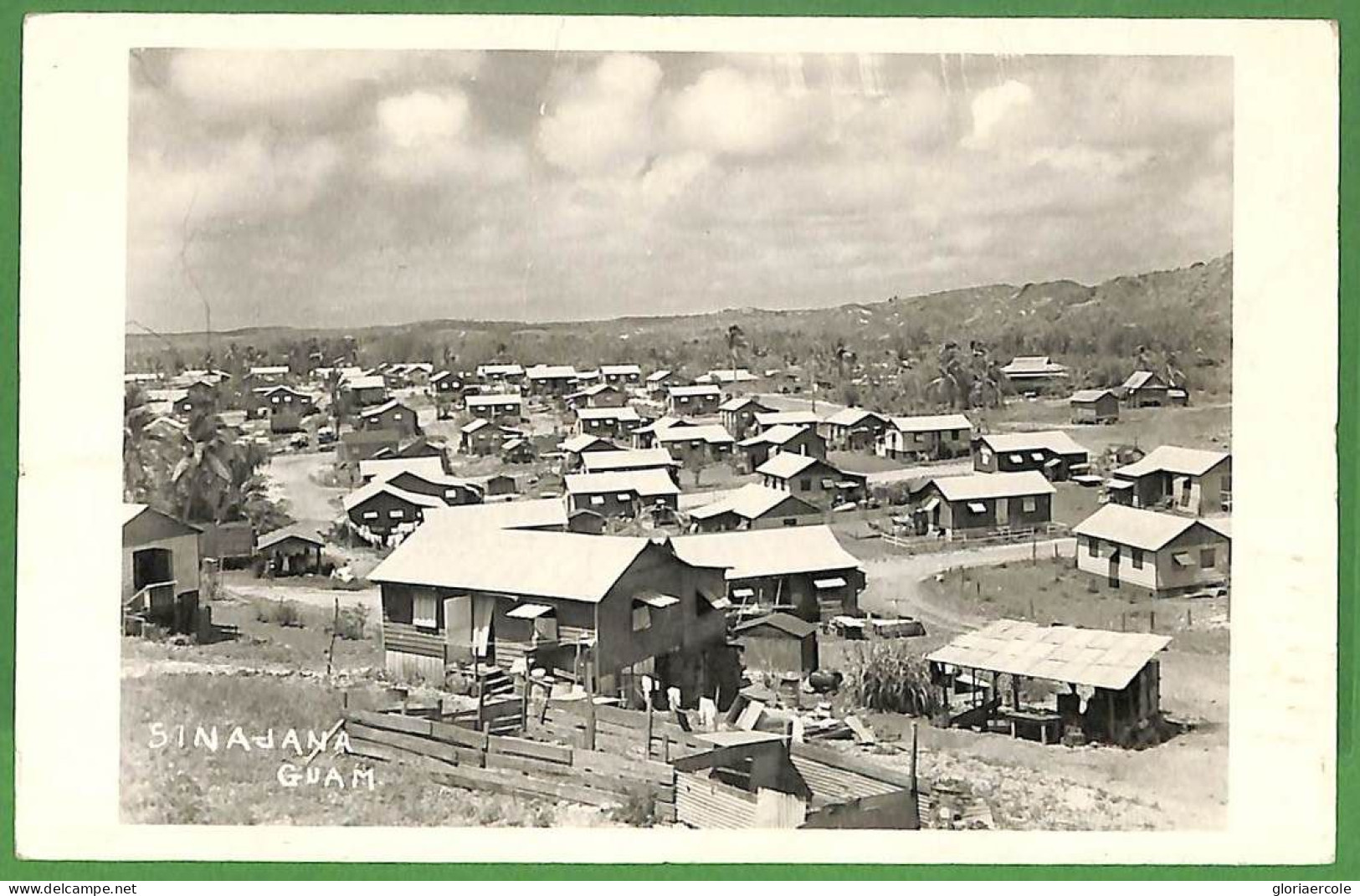 ak7364 - USA - VINTAGE POSTCARD - GUAM Sinjana -  RARE!