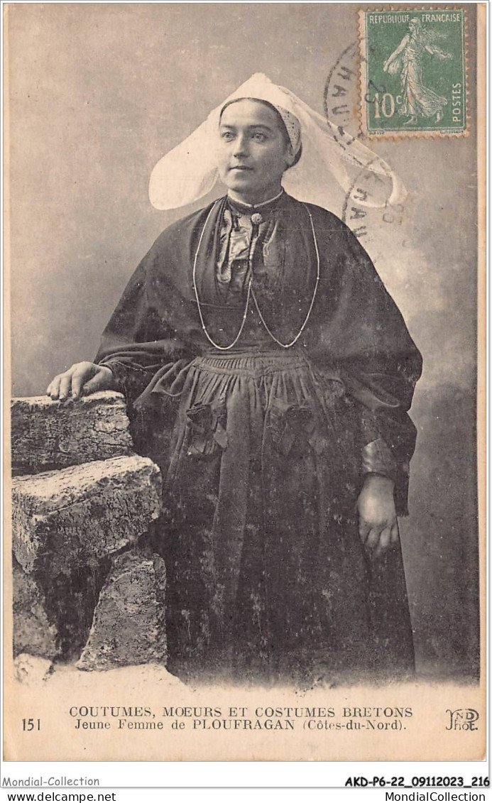 AKDP6-0701-22 - PLOUFRAGAN - coutumes, moeurs et costumes bretons - jeune femme