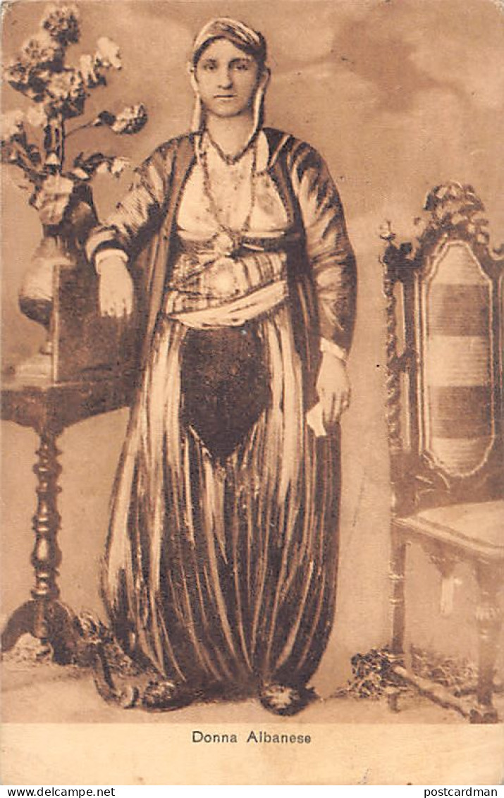 Albania - Grua shqiptare