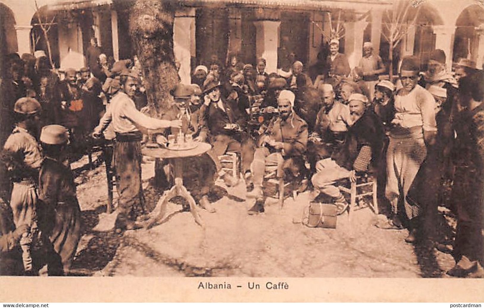 Albania - Një kafene