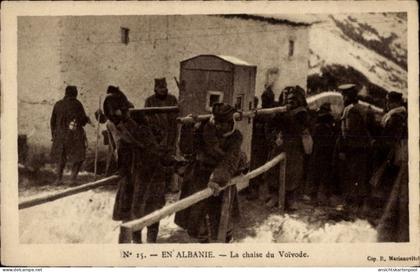 CPA Albanien, La chaise du Voivode