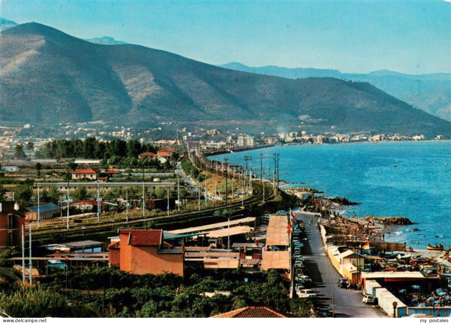 Albenga Isla de IT Rivamare