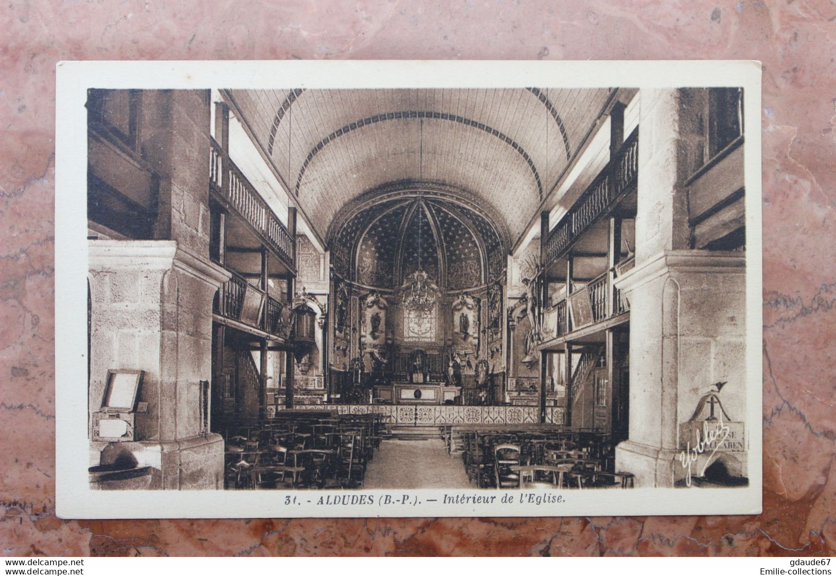 ALDUDES (64) - INTERIEUR DE L'EGLISE