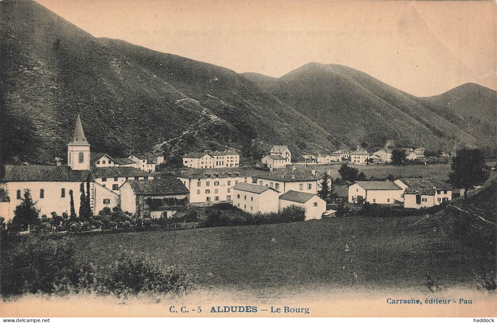 ALDUDES - LE BOURG