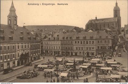 Annaberg-Buchholz Erzgebirge Annaberg-Buchholz Marktplatz  Brunnen