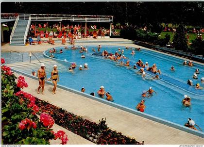 40145430 - Bad Fuessing