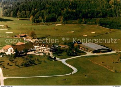Kronberg Hoeslwang Gutspension Reiterhof Restaurant Gut Kronberg Fliegeraufnahme