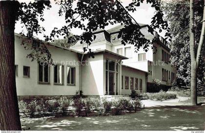 BAYREUTH Bayern LVA-Sanatorium Herzoghoehe Bayreuth Gebaeude Baeume Park
