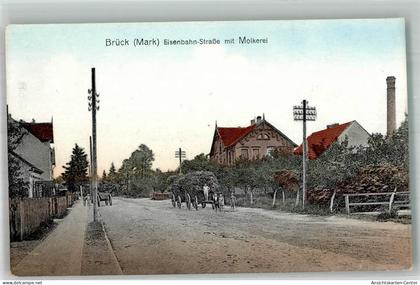 13576586 - Brueck , Mark