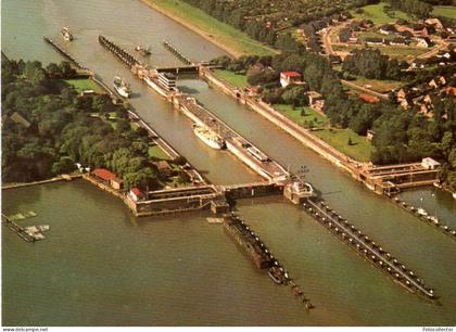 Schleusenstadt Brunsbuttel