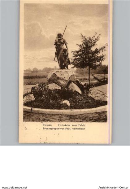 50312715 - Dessau , Anh