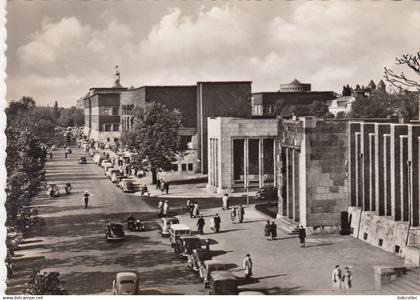 DÜSSELDORF (Rhénanie du Nord- Westphalie) : Ausstellungsgelände am Planetarium