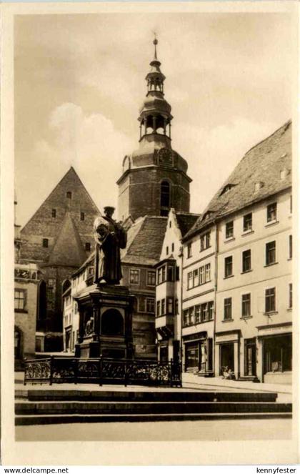 Eisleben, Lutherdenkmal