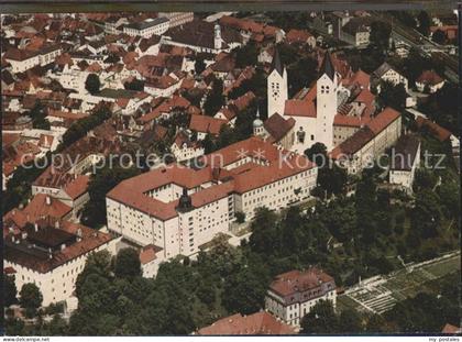 Freising Oberbayern Erzdioezese Muenchen und Freising mit Mariendom Fliegeraufna