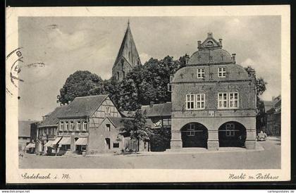 AK Gadebusch i. M., Markt mit Rathaus