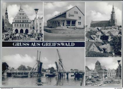 Greifswald Mecklenburg Vorpommern Greifswald Rathaus Wiecker Bruecke Universitae
