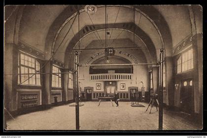 AK Grünstadt, Inneres der neuen Turnhalle der Turngesellschaft Grünstadt