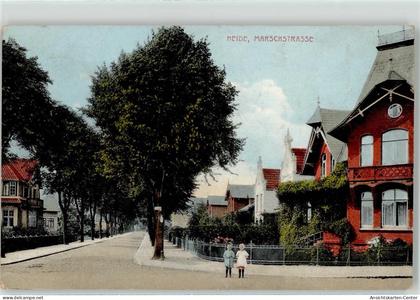 51916385 - Heide , Holst