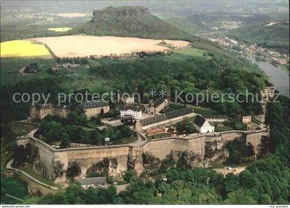 Koenigstein Saechsische Schweiz Festung Koenigstein Fliegeraufnahme