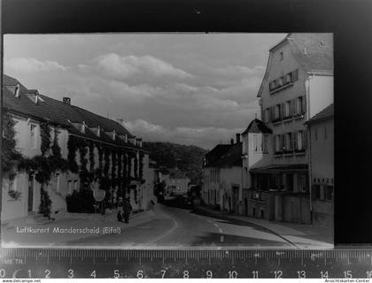 30067915 - Manderscheid , Eifel