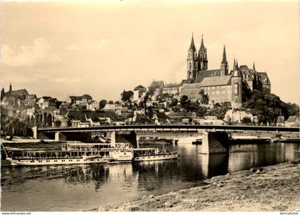 Meissen, Albrechtsburg und Dom und Elbdampfer Meissen