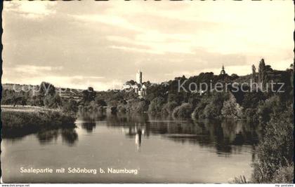 Naumburg Saale mit Saale und Schoenburg