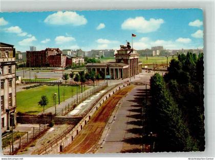 39874771 - Brandenburger Tor 1961