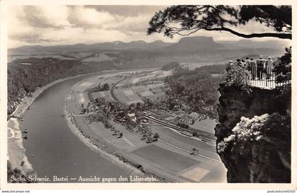 B98262 sachs schweiz bastei aussicht gegen den lilienstein real photo germany