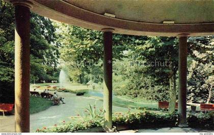 Hassloch Ruesselsheim Stadtpark Rotunde Saeulen Springbrunnen Parkbaenke Blumenb