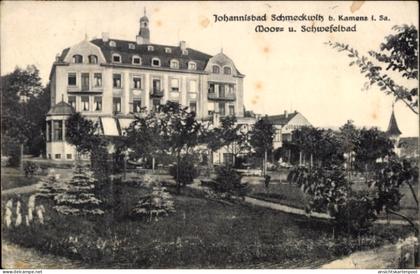 CPA Johannisbad Schmeckwitz Räckelwitz Oberlausitz, Vorderansicht eines Hotels, Parkanlage, keine