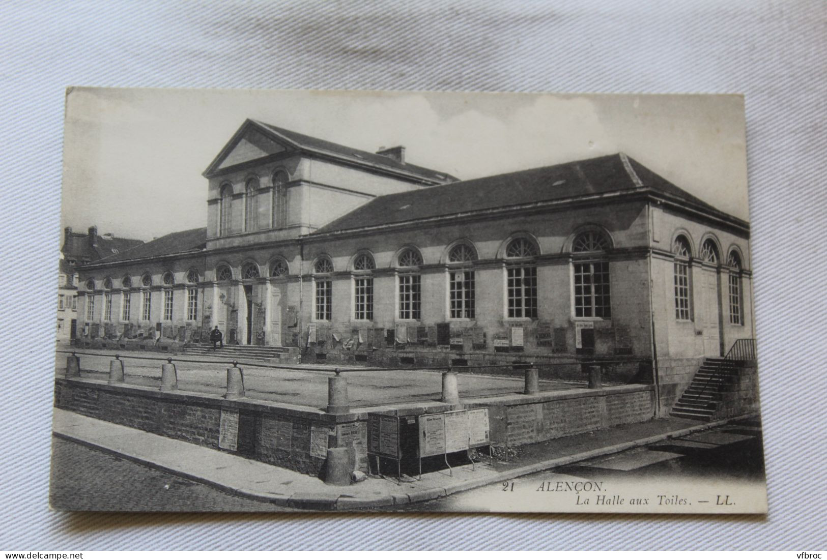 Alençon, la halle aux toiles, Orne 61