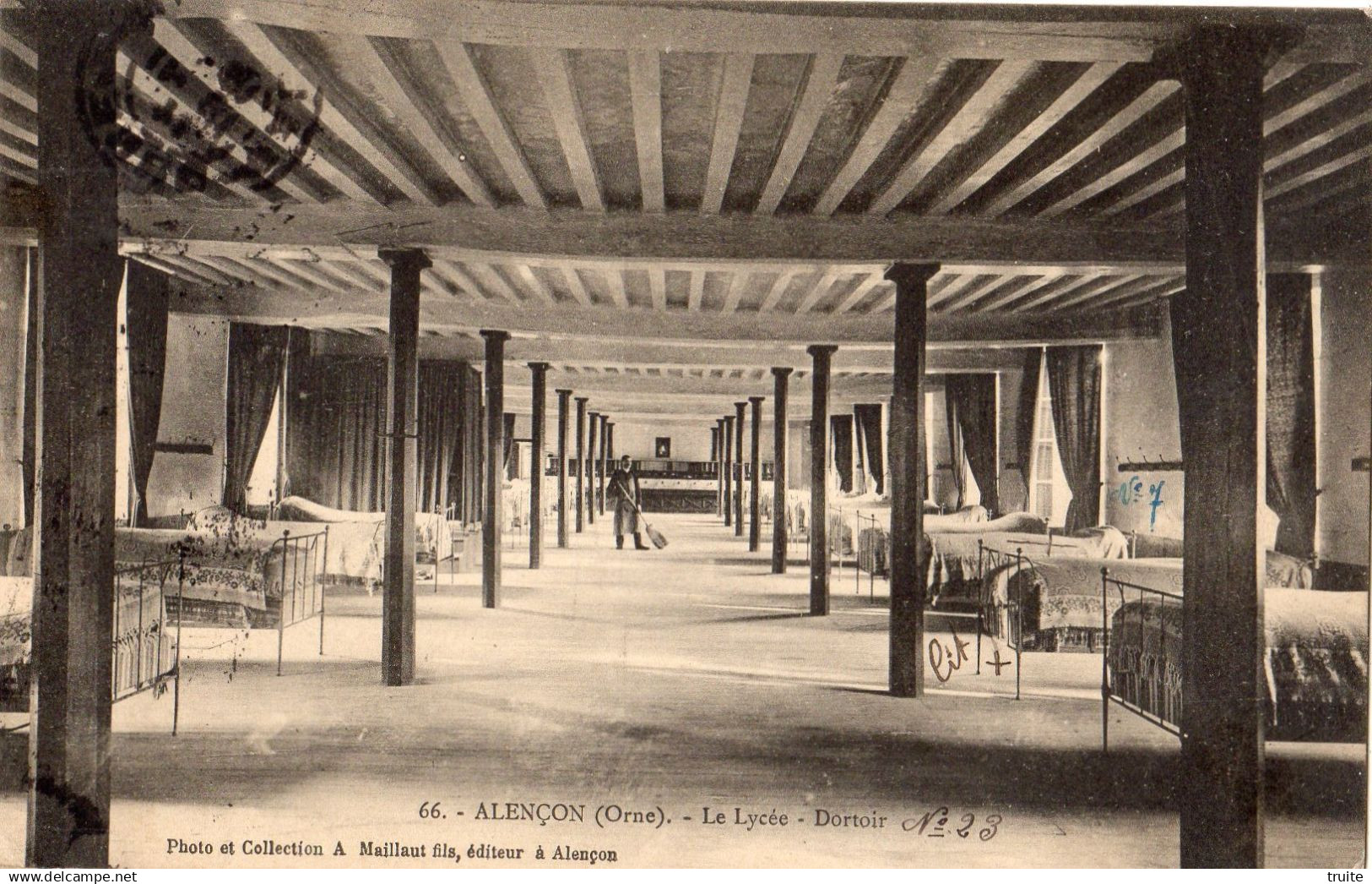 ALENCON LE LYCEE DORTOIR