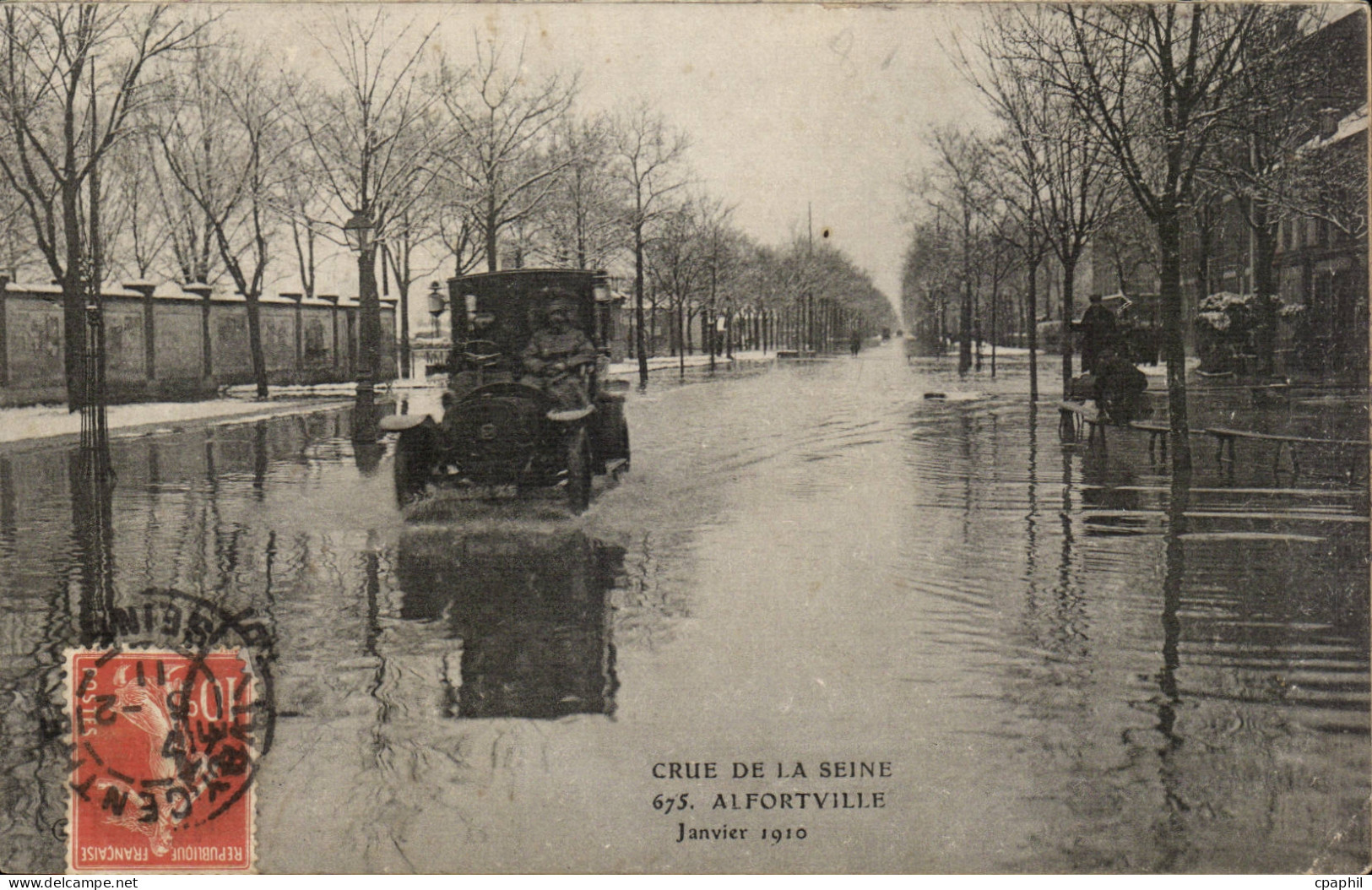 Alfortville Crue de la SEine CPA Janvier 1910 (automobile)