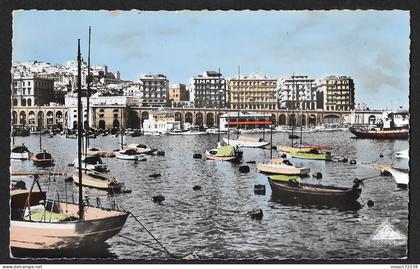 Alger Vue du Port postcard not used