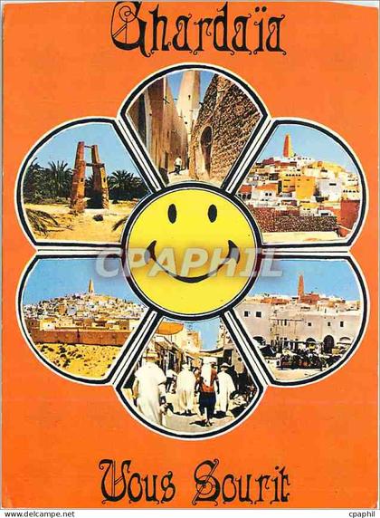 CPM Ghardaia Algerie) Ancienne rue de Ghardaia le puits vue generale