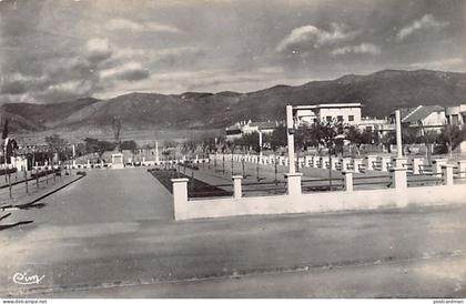Algérie - BATNA - Monument aux Morts - Vue générale - Ed. Combier