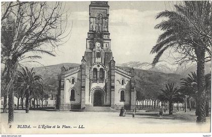 Blida - L'Eglise et la Place