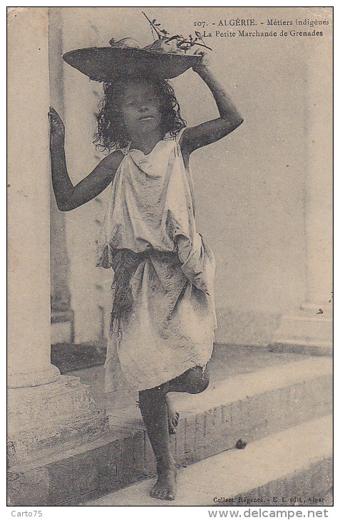 Algérie - Alger - Fillette marchande de grenades