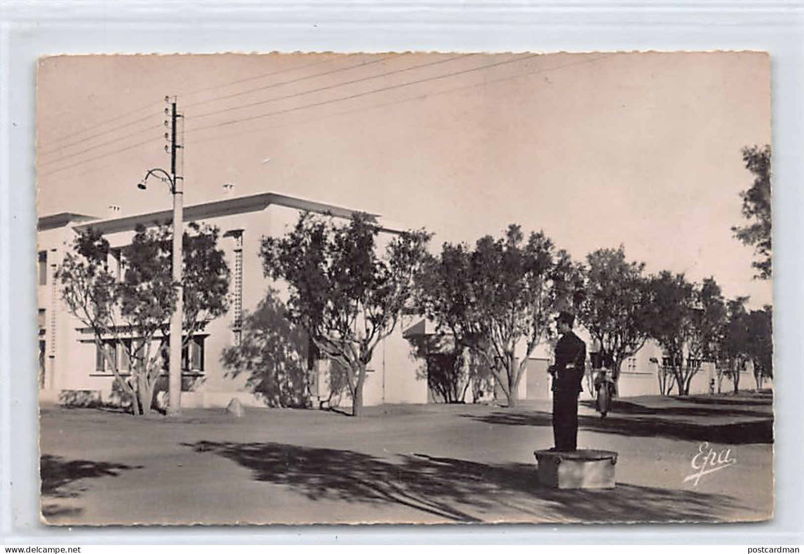 Algérie - COLOMB BÉCHAR - Rond-Point du Commissariat de Police