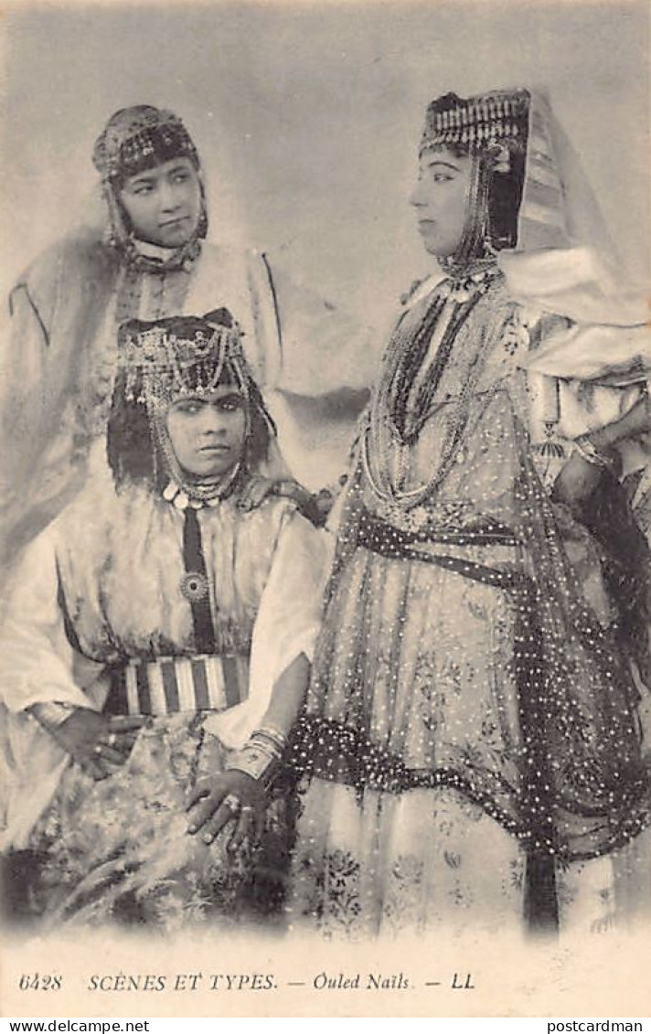 Algérie - Femmes Ouled Naïls - Ed. Lévy L.L. 6428