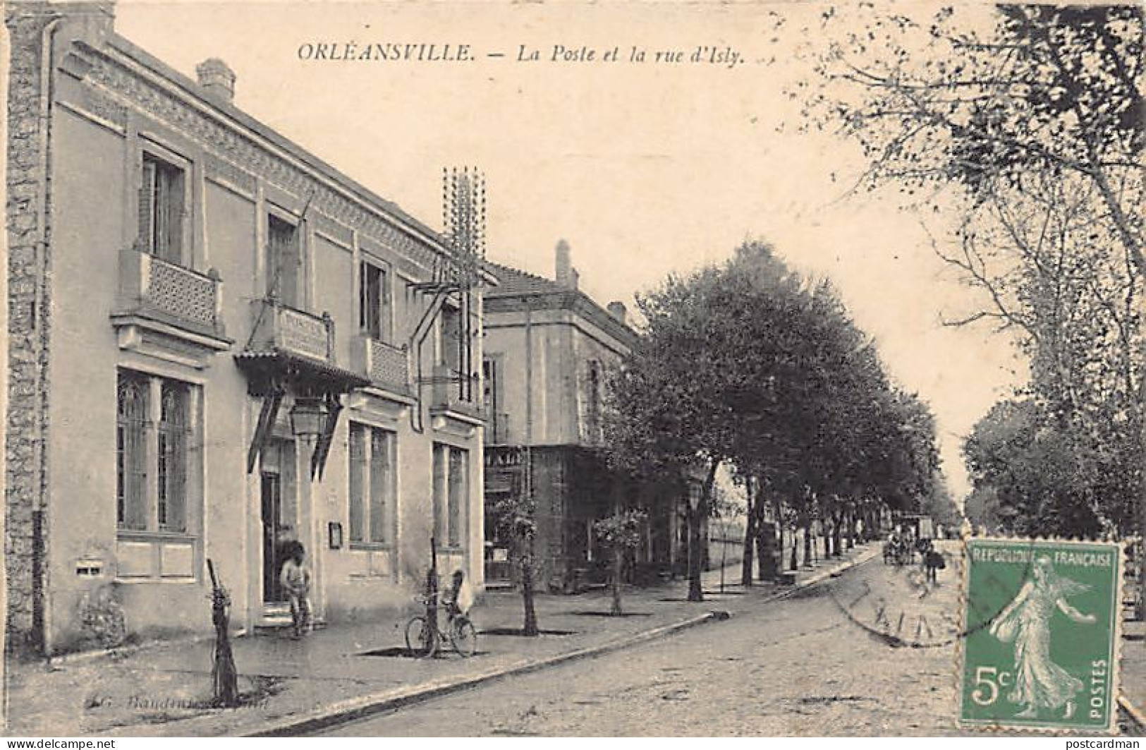 Algérie - ORLÉANSVILLE Chlef - La poste et la rue d'Isly - Ed. G. Baudinière