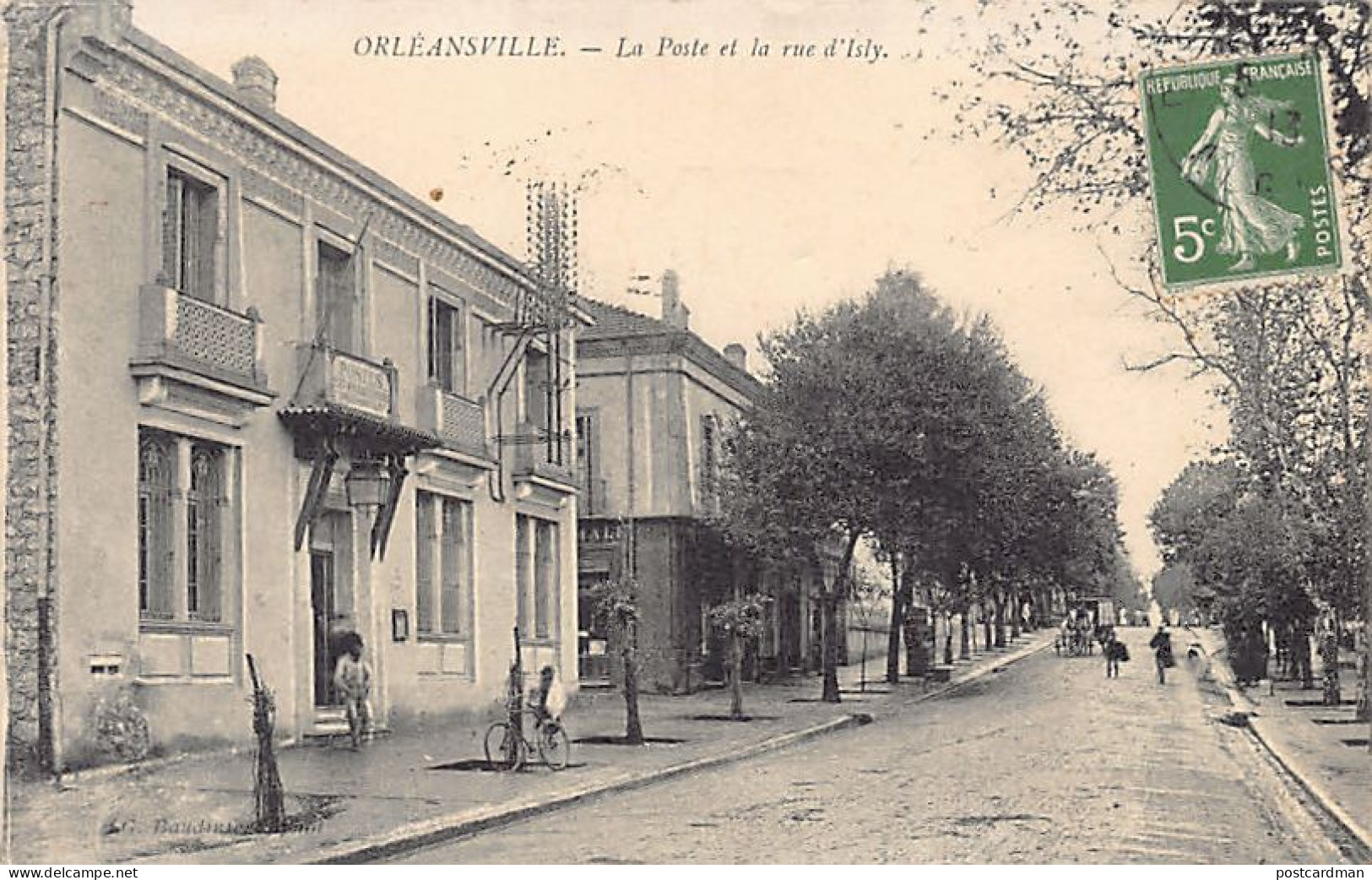 Algérie - ORLÉANSVILLE Chlef - La rue d'Isly et la poste - Ed. G. Baudinière