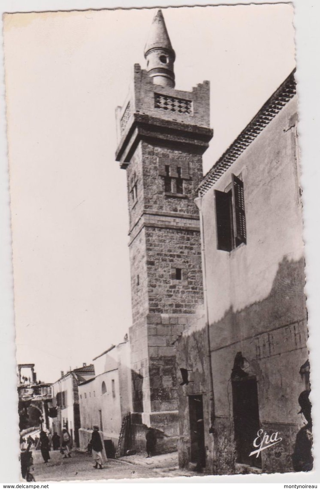 Algérie :  Tébessa : la  mosquée